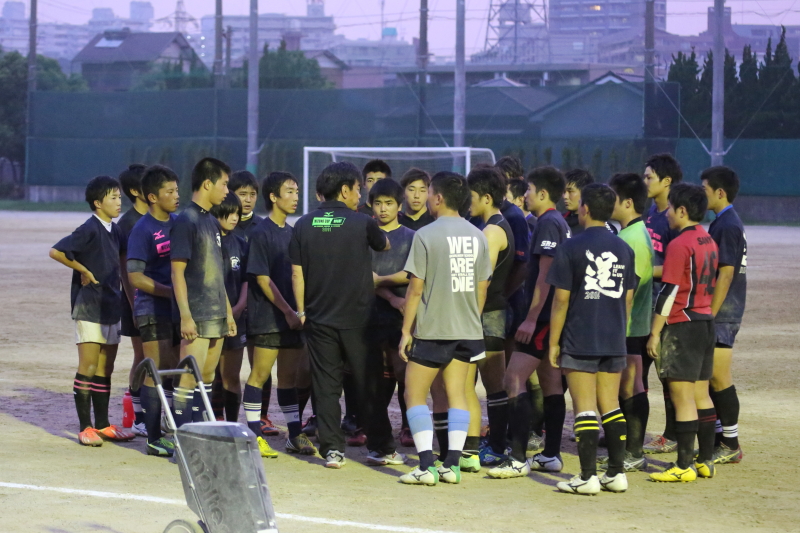 http://kokura-rugby.sakura.ne.jp/2014.5.29-13.JPG