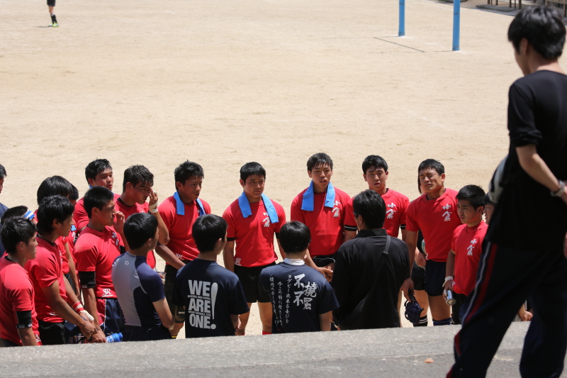 http://kokura-rugby.sakura.ne.jp/2014.5.4-20.JPG