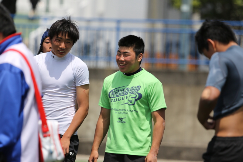 http://kokura-rugby.sakura.ne.jp/2014.5.6-16.JPG