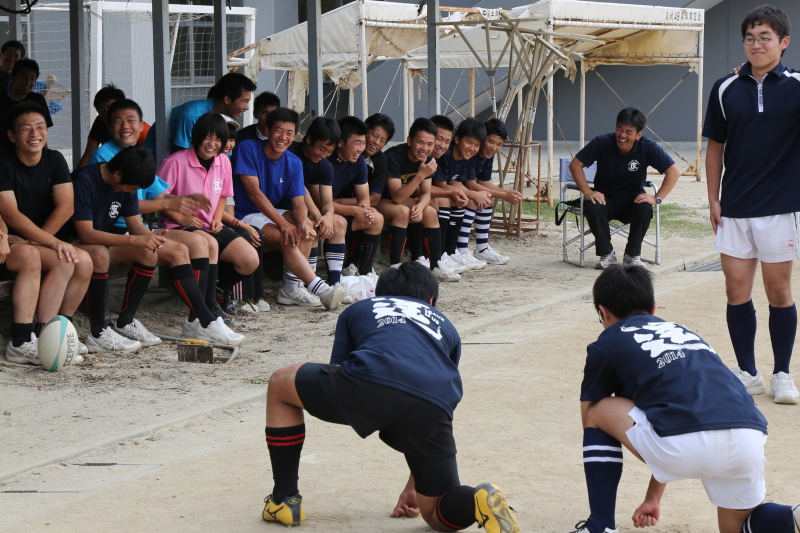 http://kokura-rugby.sakura.ne.jp/2014.6.15-25.JPG