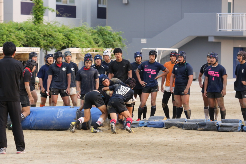 http://kokura-rugby.sakura.ne.jp/2014.6.5-5.JPG