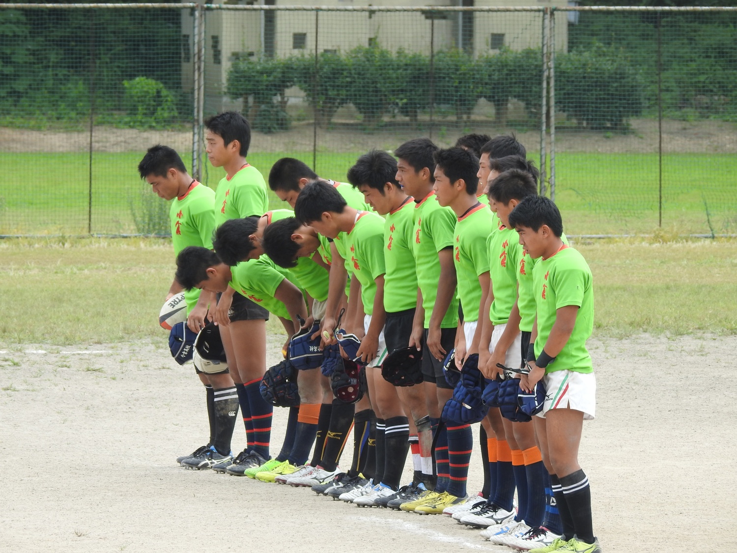 http://kokura-rugby.sakura.ne.jp/5DSCN4325_xlarge.JPG