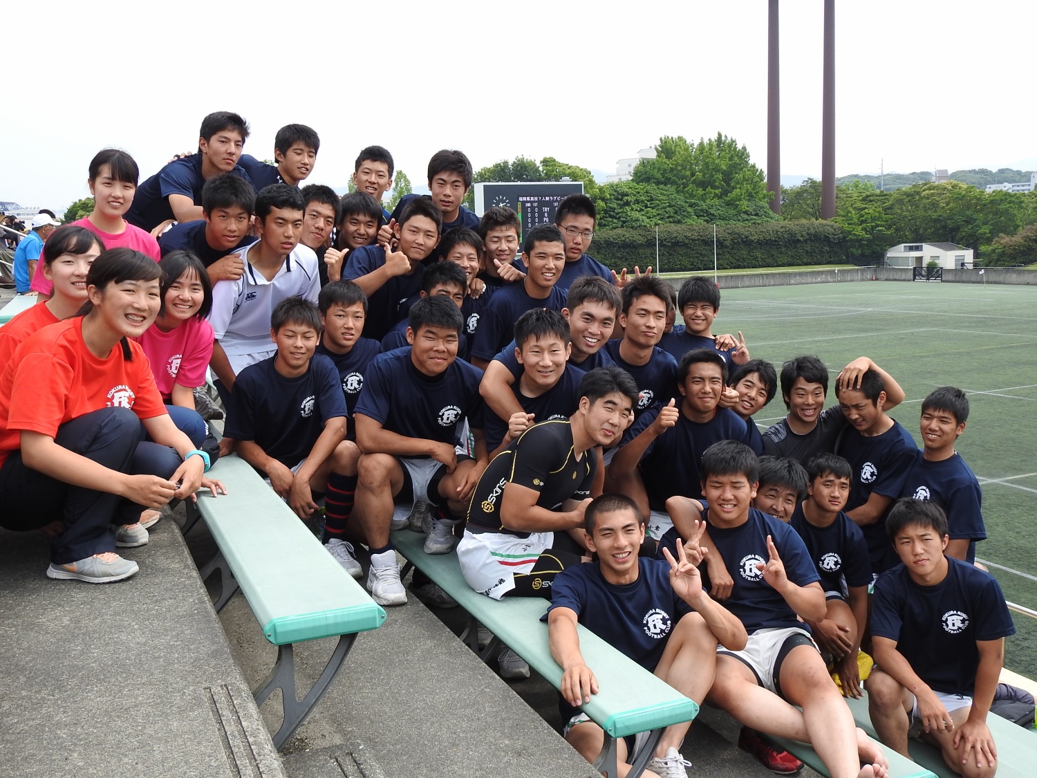 http://kokura-rugby.sakura.ne.jp/DSCN7229_xlarge.JPG