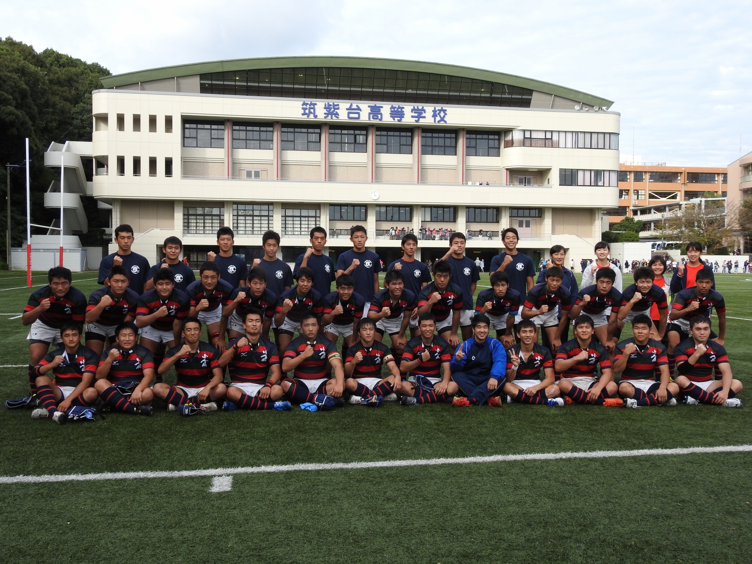 http://kokura-rugby.sakura.ne.jp/DSCN7838_xlarge.JPG