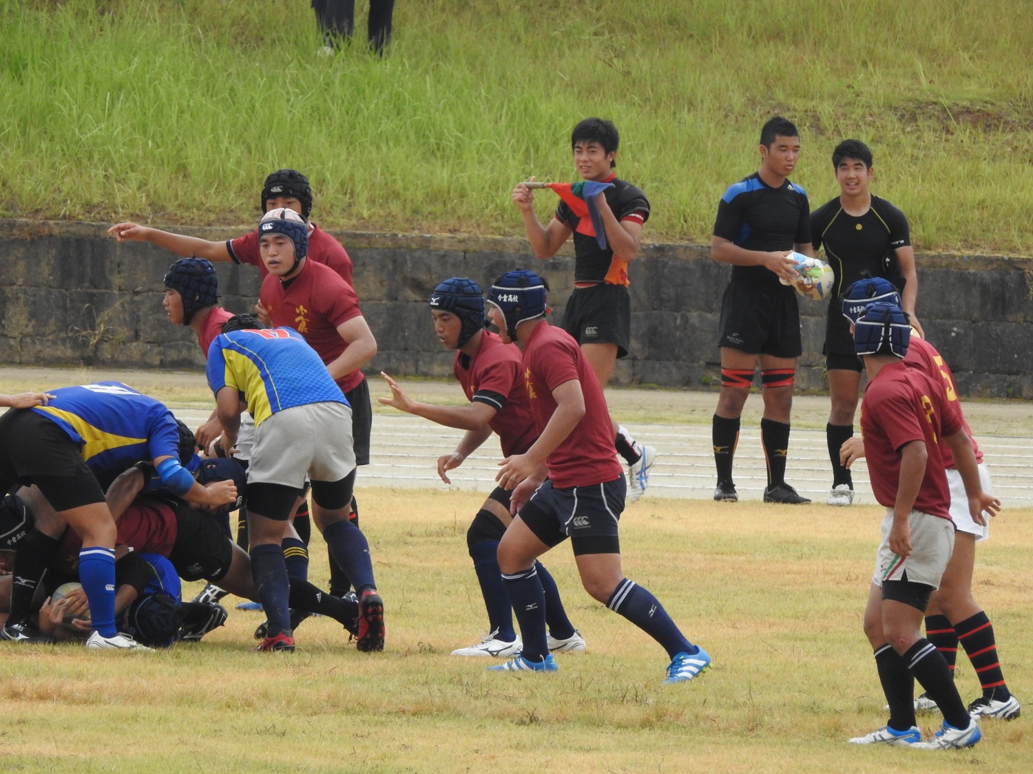 http://kokura-rugby.sakura.ne.jp/DSCN8176_xlarge.JPG