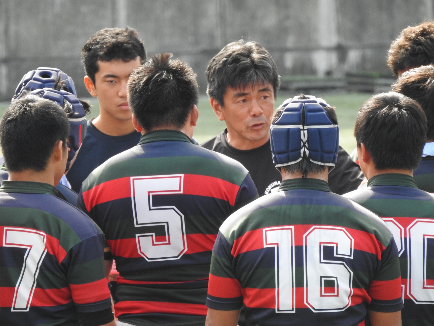 http://kokura-rugby.sakura.ne.jp/DSCN8226_xlarge.JPG