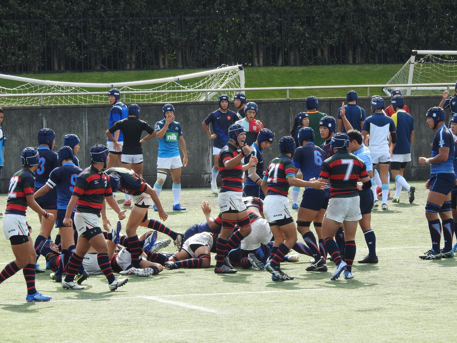 http://kokura-rugby.sakura.ne.jp/DSCN8333_xlarge.JPG