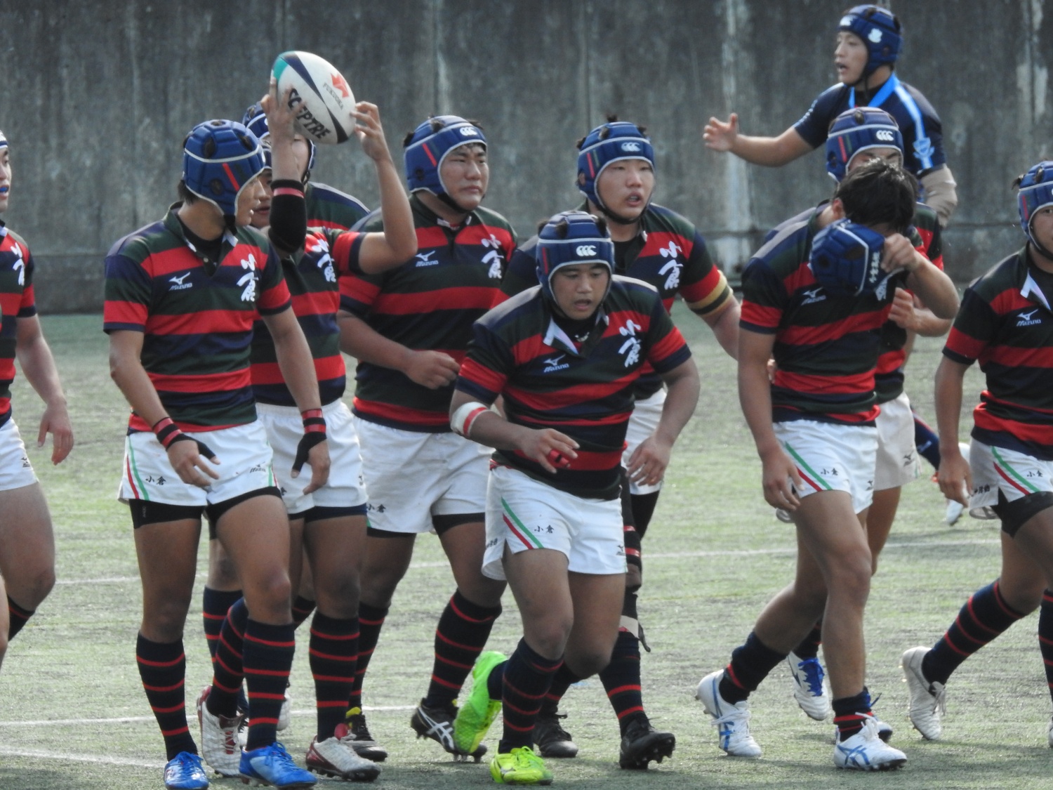 http://kokura-rugby.sakura.ne.jp/DSCN8457_xlarge.JPG