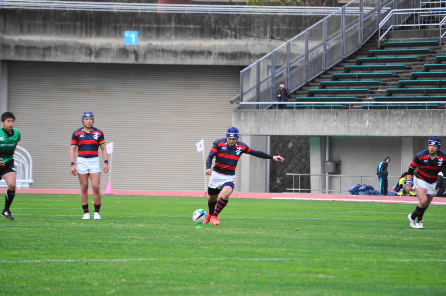 http://kokura-rugby.sakura.ne.jp/DSC_0409_xlarge.JPG