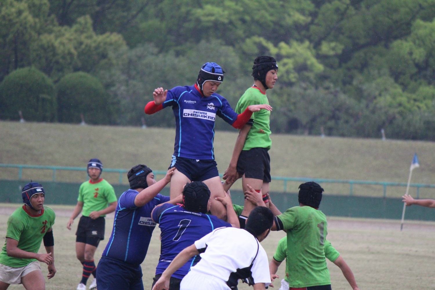 http://kokura-rugby.sakura.ne.jp/IMG_0136_xlarge.JPG