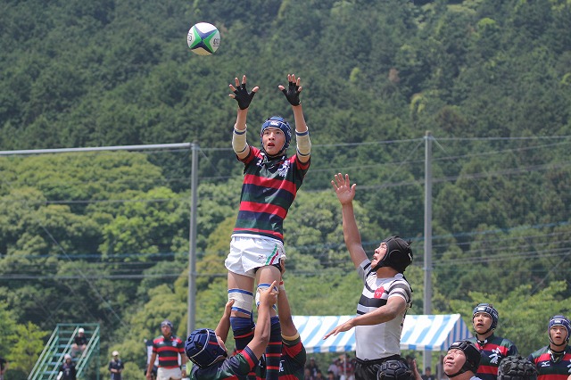 http://kokura-rugby.sakura.ne.jp/IMG_2771.jpg