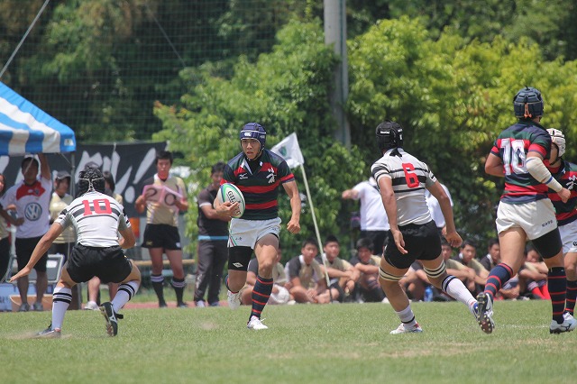http://kokura-rugby.sakura.ne.jp/IMG_2932.jpg