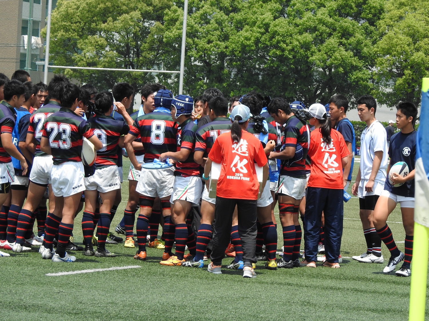 http://kokura-rugby.sakura.ne.jp/shuyu7_xlarge.JPG
